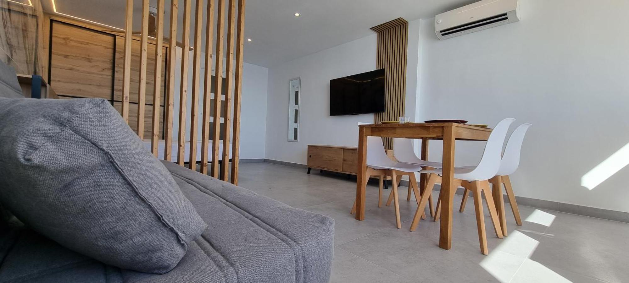 Principado Benidorm Suites Levante Εξωτερικό φωτογραφία